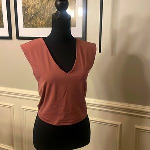 Athleta transcend crop top Size M